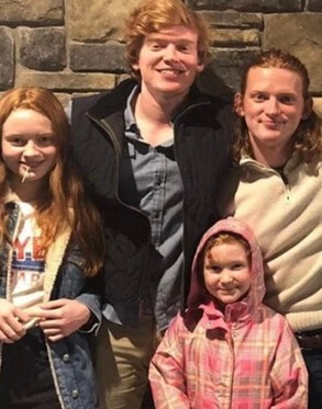 Who Is Jacey Sink? Sadie Sink Sister