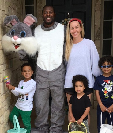 Lorenzo Cain with his wife and kids